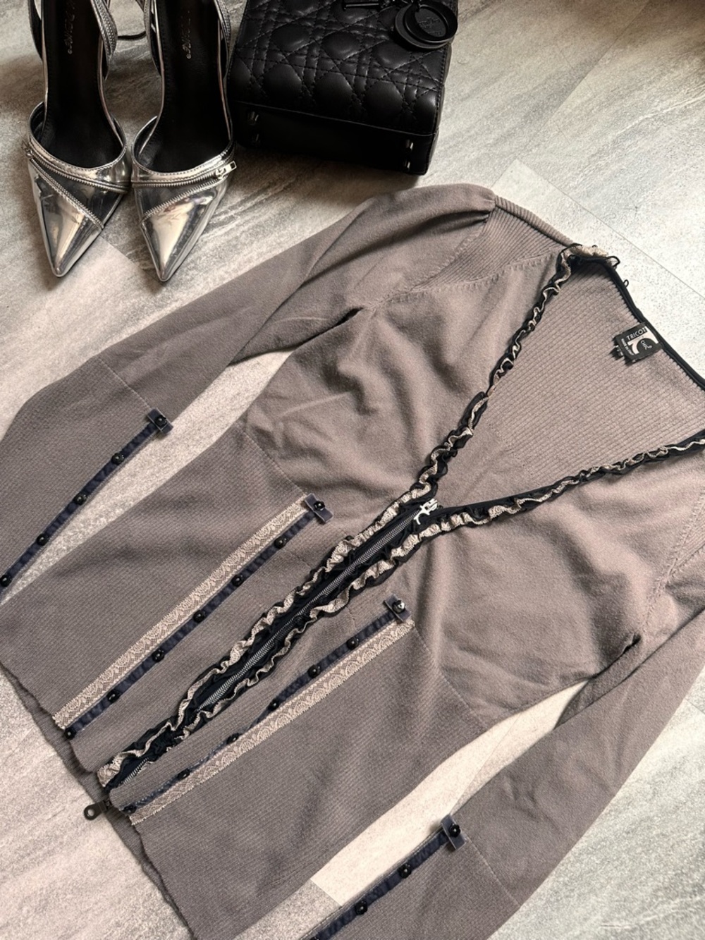 Tricot Chic Italian Vintage zip up Cardigan size 14